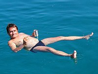 Js - t�kej nadn�ec� slanovodn� veget